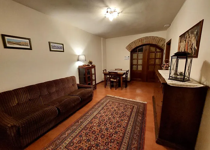 Laurel Apartment